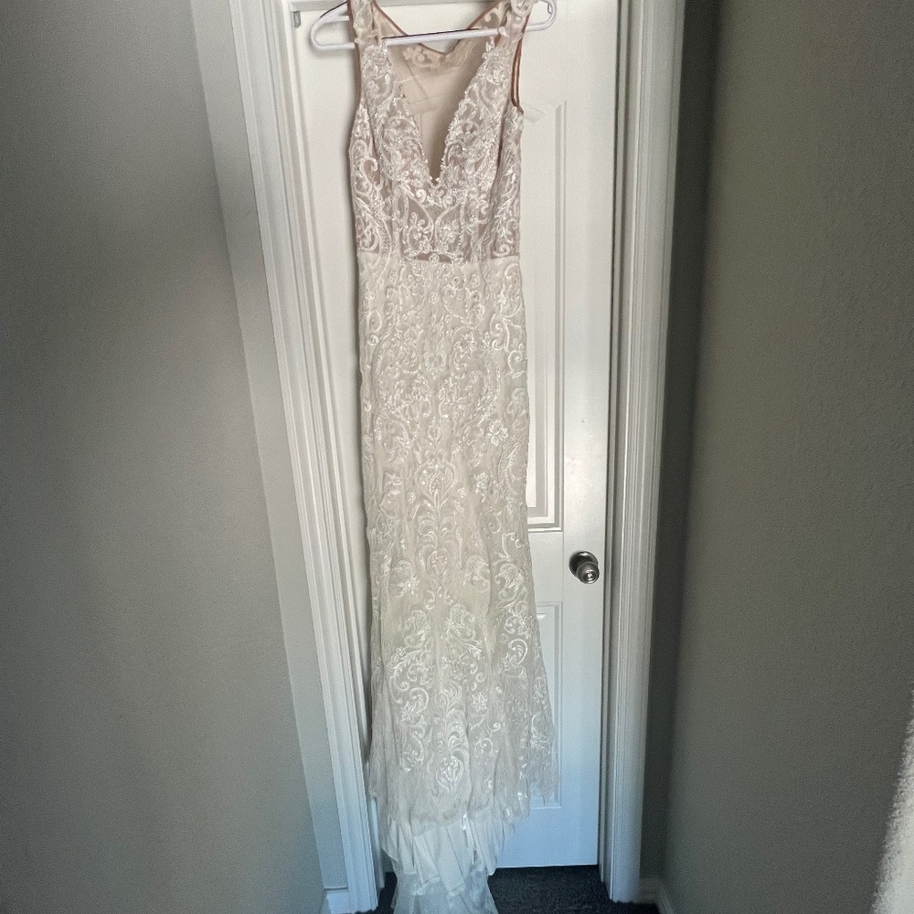Brand New Galina Signature Wedding Dress